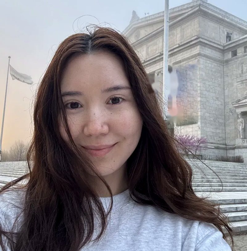 Aiana in Chicago
